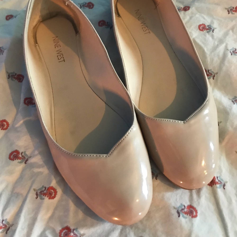 nude ballet flats